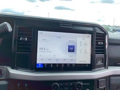 2026 Ford Super Duty F-350 SRW F-350® XLT