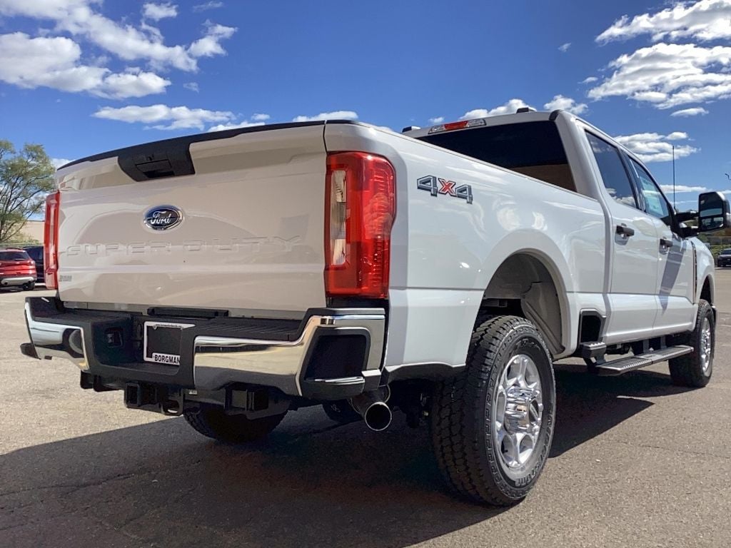 2026 Ford Super Duty F-350 SRW F-350® XLT