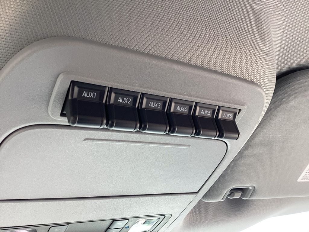 2026 Ford Super Duty F-350 SRW F-350® XLT