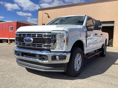 2026 Ford Super Duty F-350 SRW F-350® XLT