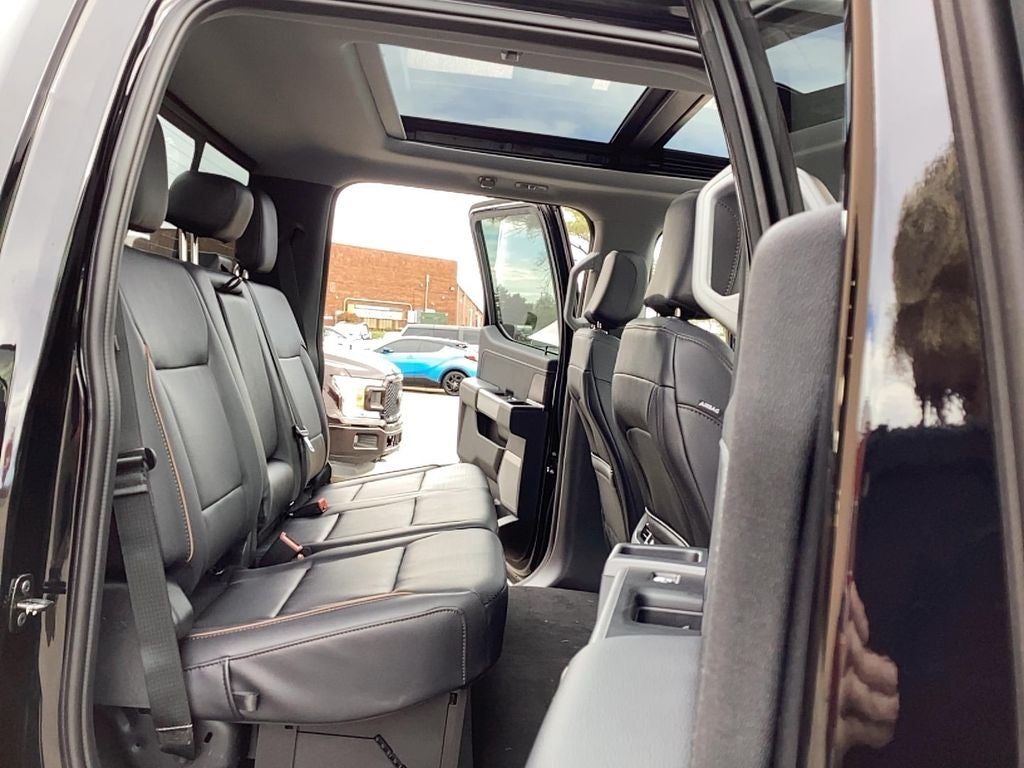 2026 Ford Super Duty F-350 SRW F-350® Lariat®