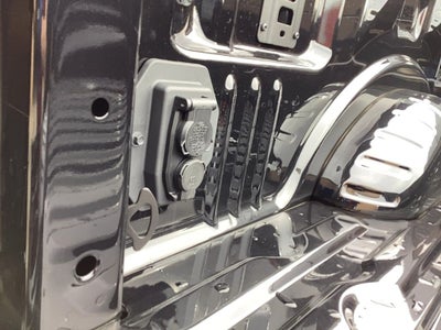 2026 Ford Super Duty F-350 SRW F-350® Lariat®