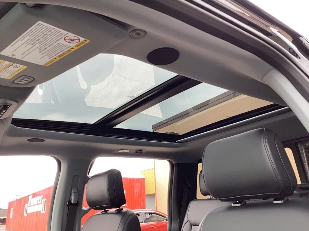 2026 Ford Super Duty F-350 SRW F-350® Lariat®