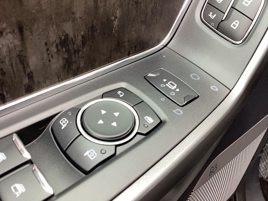 2026 Ford Super Duty F-350 SRW F-350® Lariat®