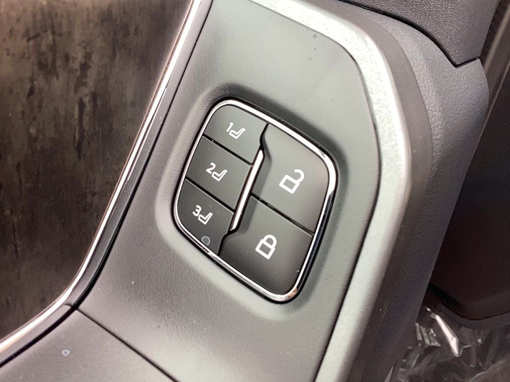 2026 Ford Super Duty F-350 SRW F-350® Lariat®