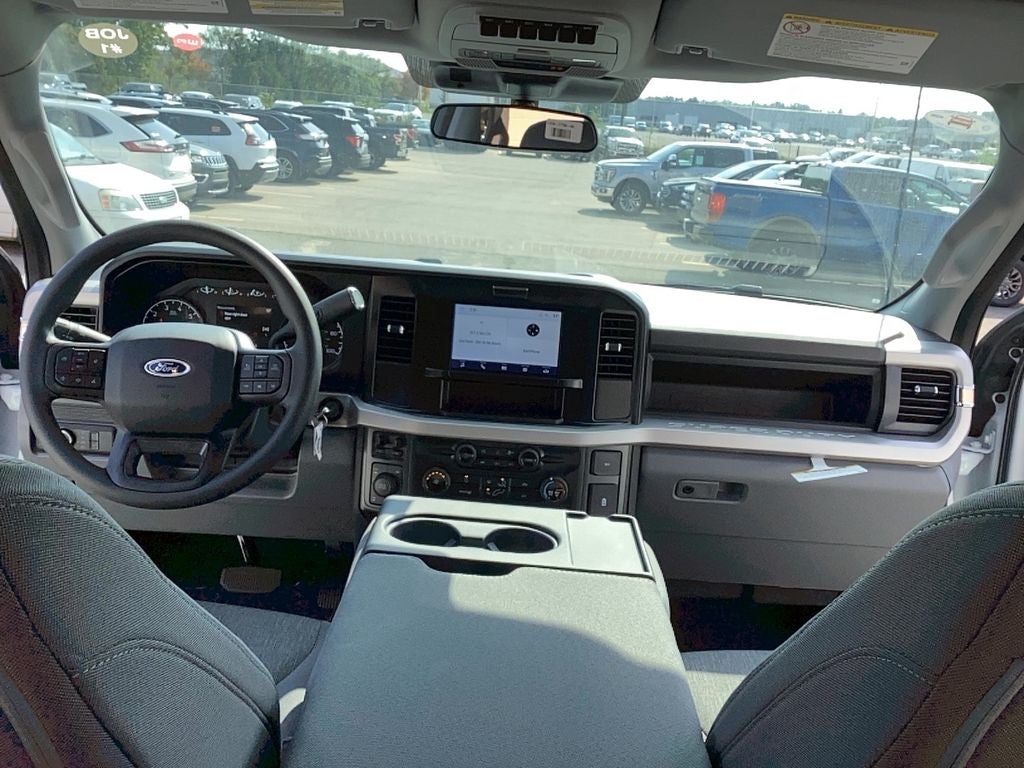 2026 Ford Super Duty F-350 SRW F-350® XL