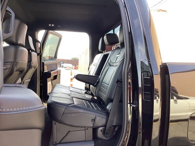 2025 Ford Super Duty F-350 SRW F-350® Platinum®