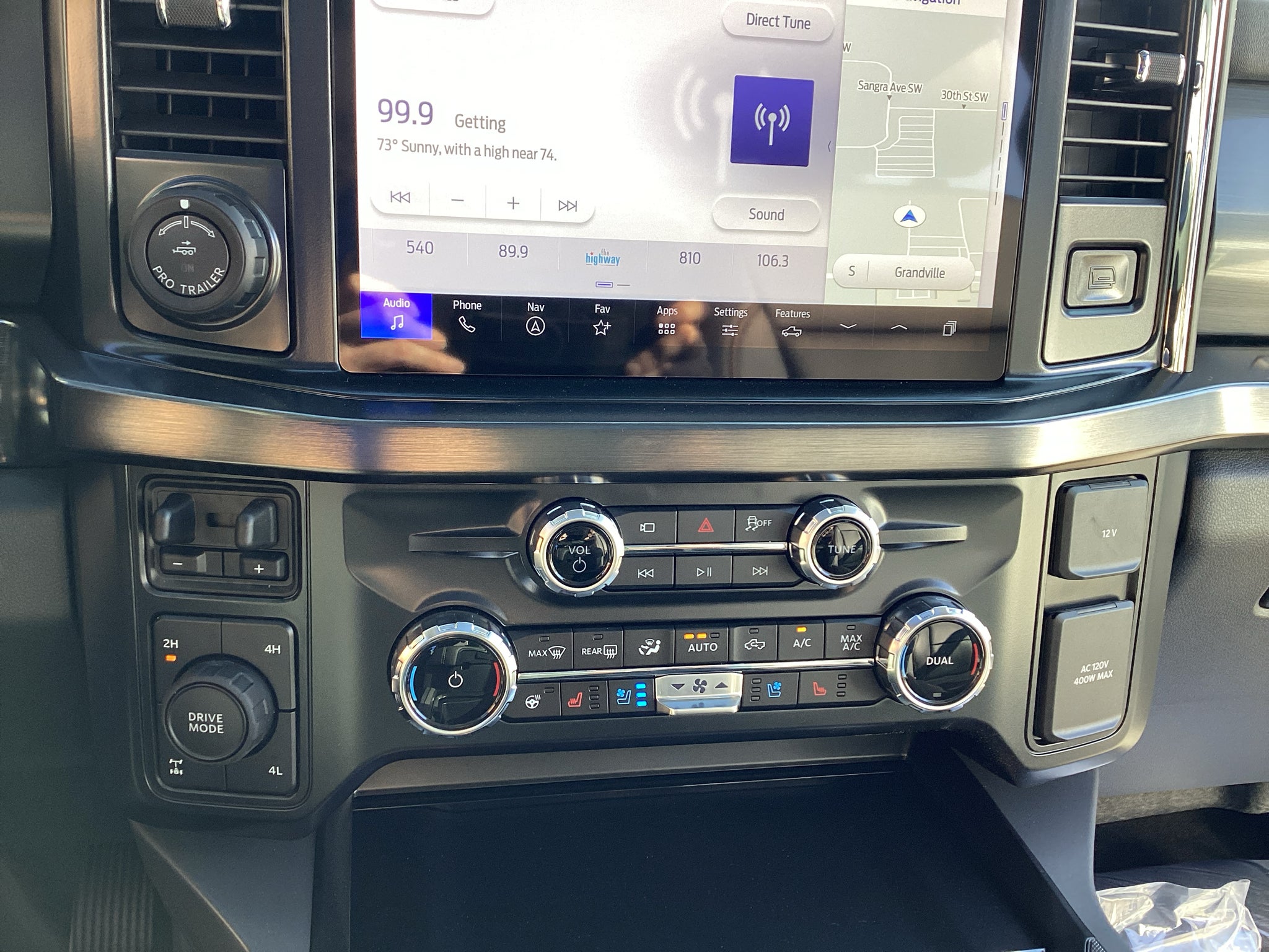 2026 Ford Super Duty F-350 SRW F-350® Lariat®