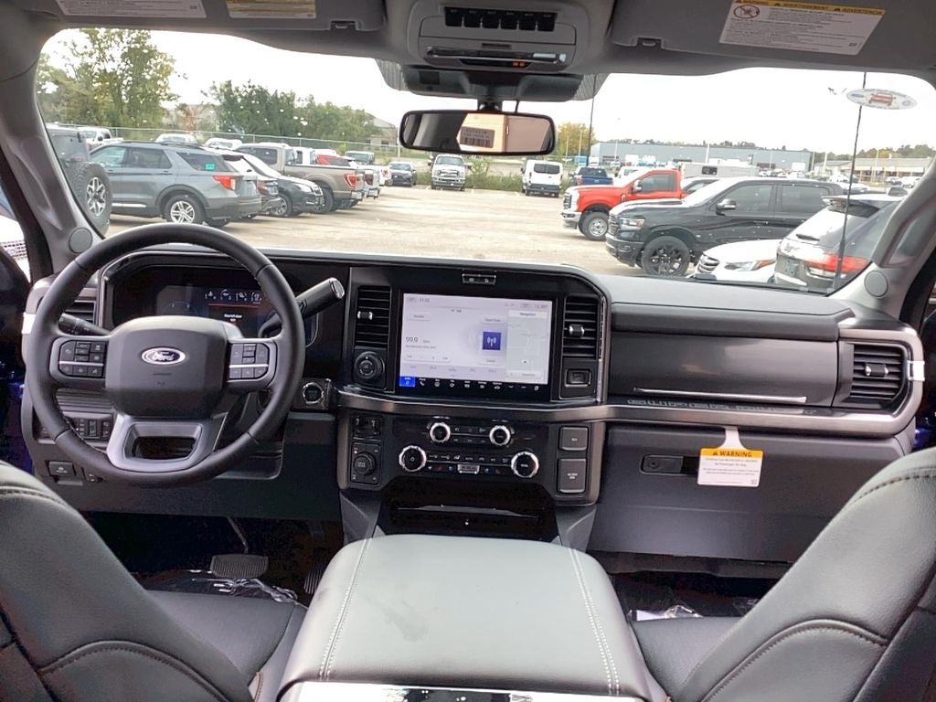 2026 Ford Super Duty F-350 SRW F-350® Lariat®