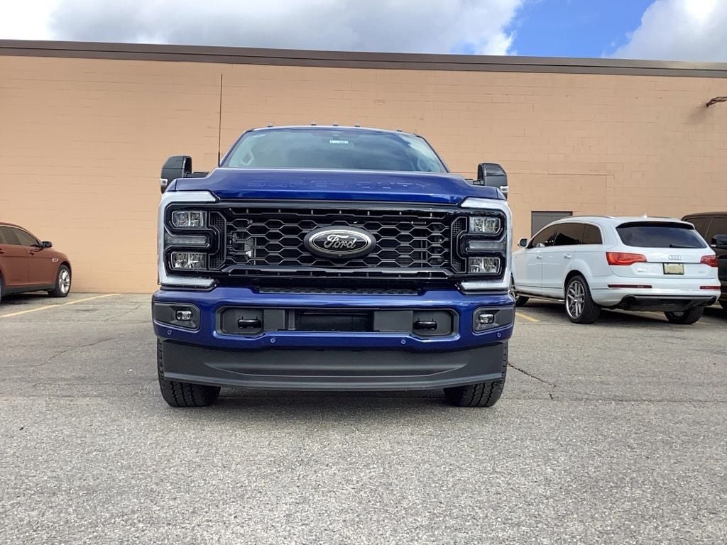 2026 Ford Super Duty F-350 SRW F-350® Lariat®
