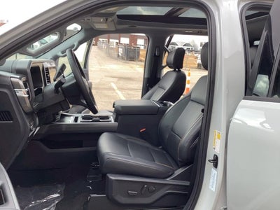 2025 Ford Super Duty F-350 SRW F-350® Lariat®