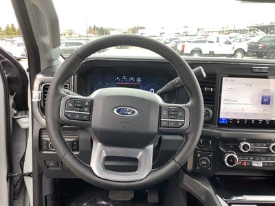 2025 Ford Super Duty F-350 SRW F-350® Lariat®