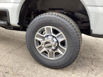 2025 Ford Super Duty F-350 SRW F-350® Lariat®