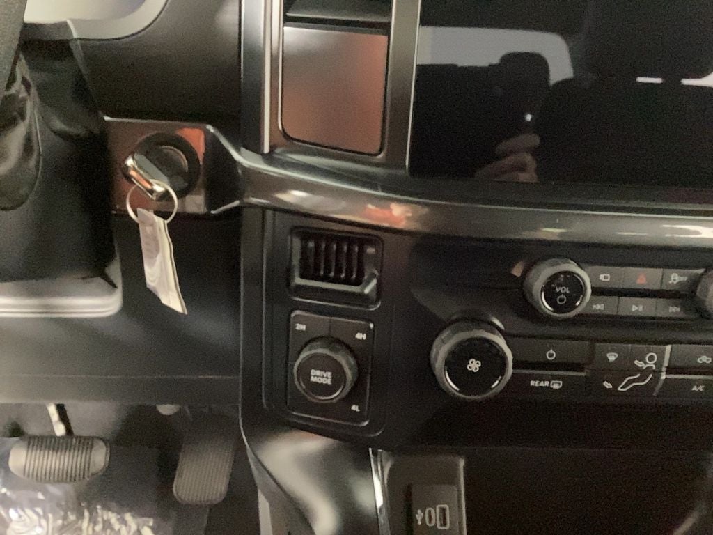 2025 Ford F-150 STX®