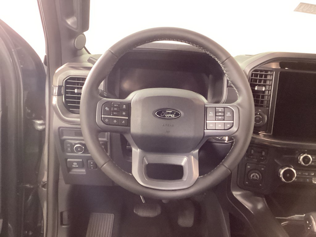 2026 Ford F-150 4X4 CREW LARIAT