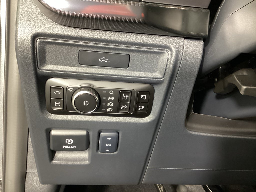 2026 Ford F-150 4X4 CREW LARIAT