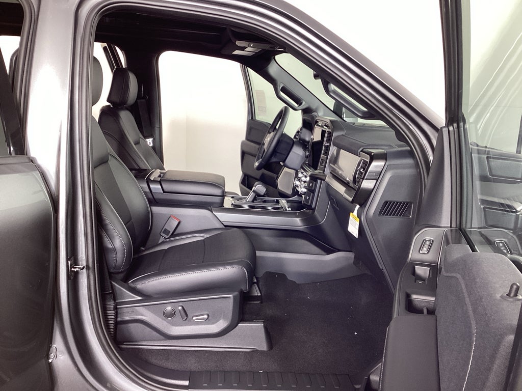 2026 Ford F-150 4X4 CREW LARIAT