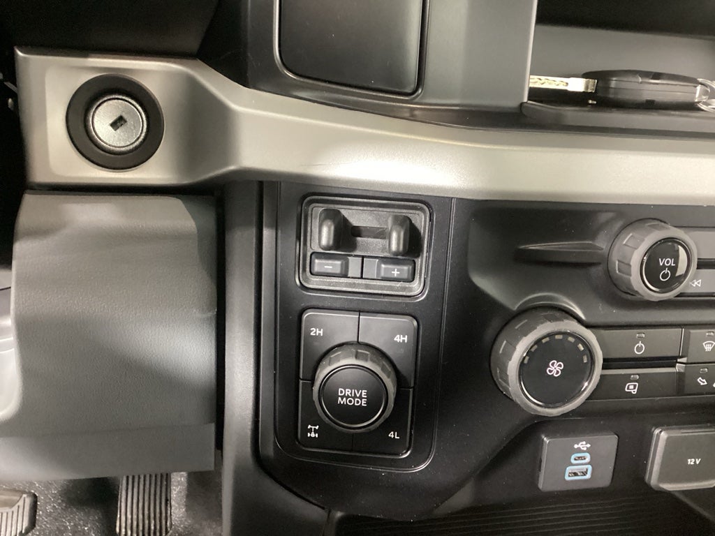 2026 Ford Super Duty F-350 SRW F-350® XL