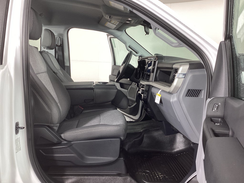 2026 Ford Super Duty F-350 SRW F-350® XL