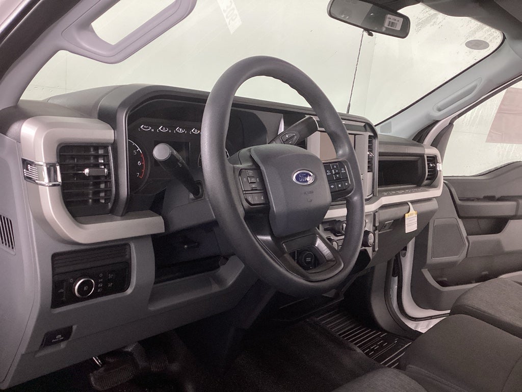 2026 Ford Super Duty F-350 SRW F-350® XL