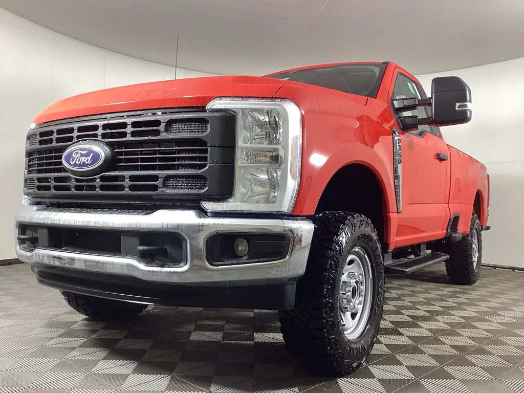 2026 Ford Super Duty F-350 SRW F-350® XL