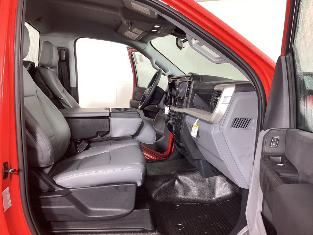 2026 Ford Super Duty F-350 SRW F-350® XL