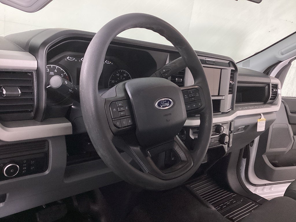 2026 Ford Super Duty F-350 SRW F-350® XL