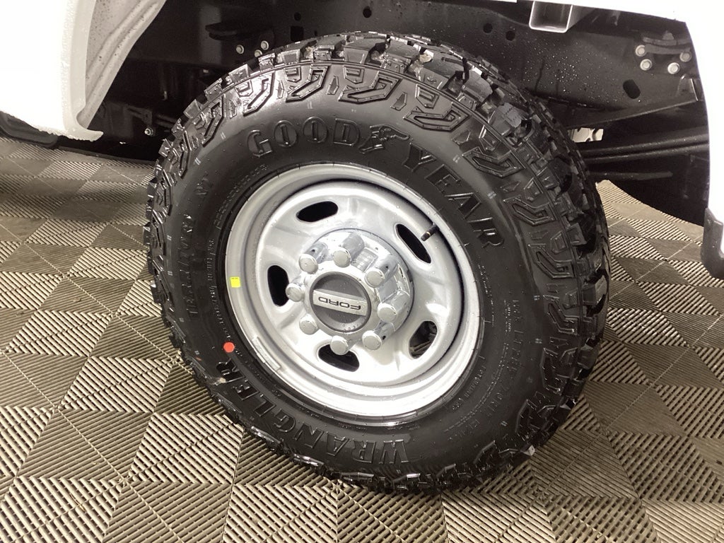 2026 Ford Super Duty F-350 SRW F-350® XL