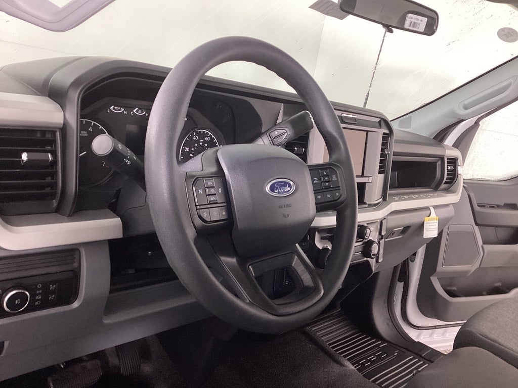 2026 Ford Super Duty F-350 SRW F-350® XL