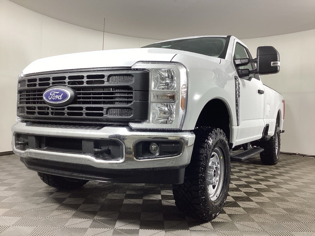 2026 Ford Super Duty F-350 SRW F-350® XL