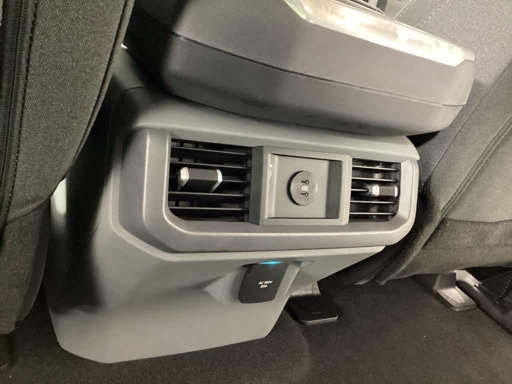 2025 Ford F-150 Lightning XLT