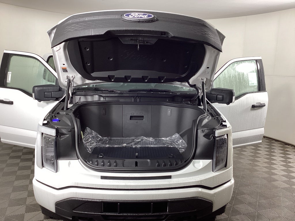 2025 Ford F-150 Lightning XLT