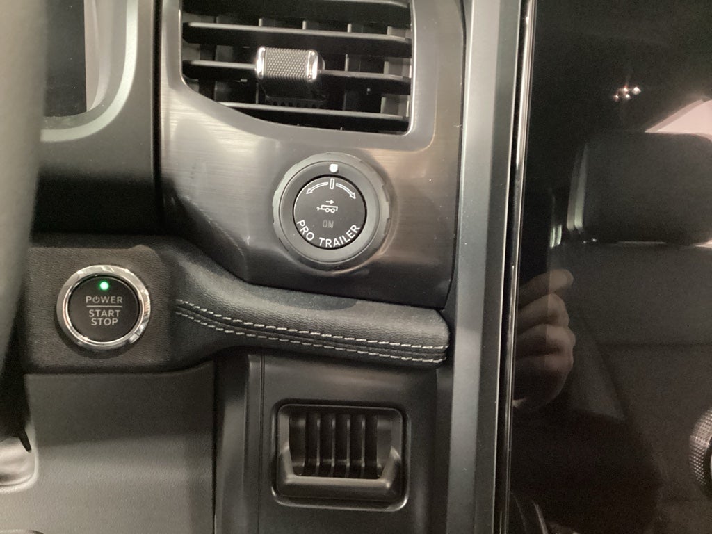 2025 Ford F-150 Lightning Flash™