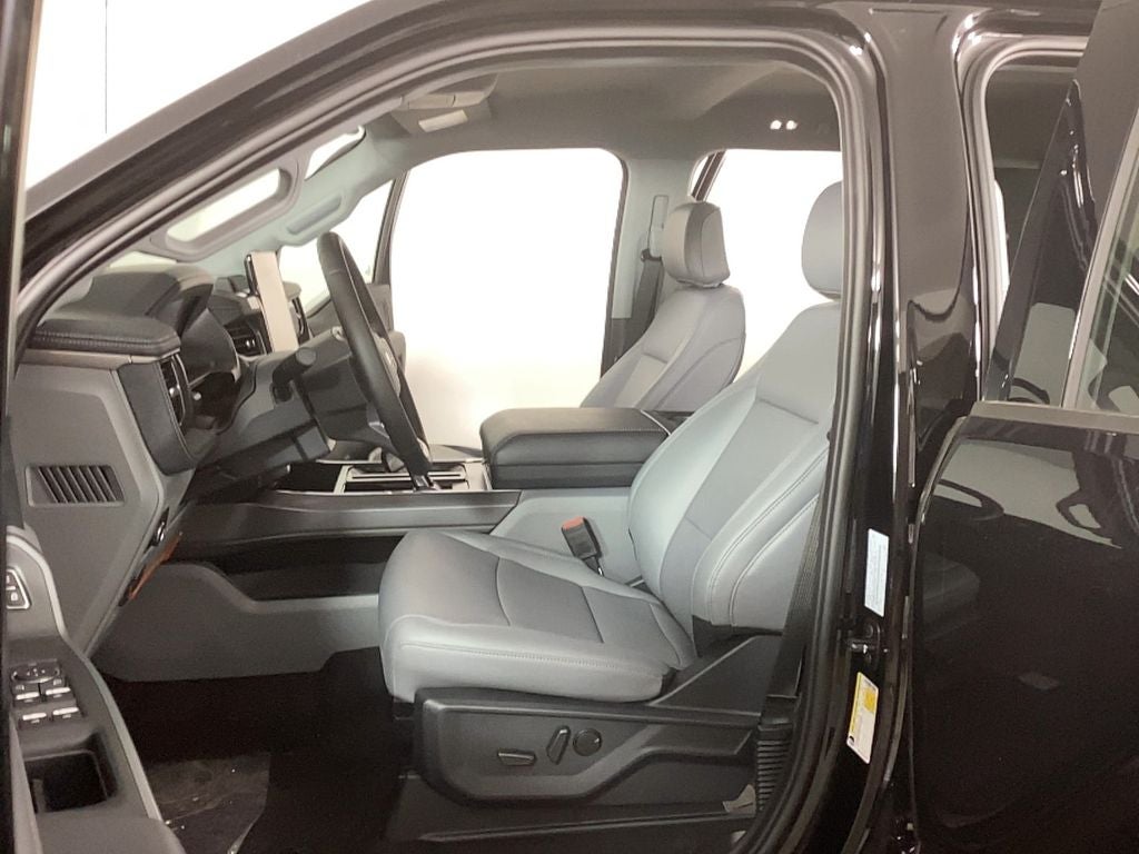 2025 Ford F-150 Lightning Flash™