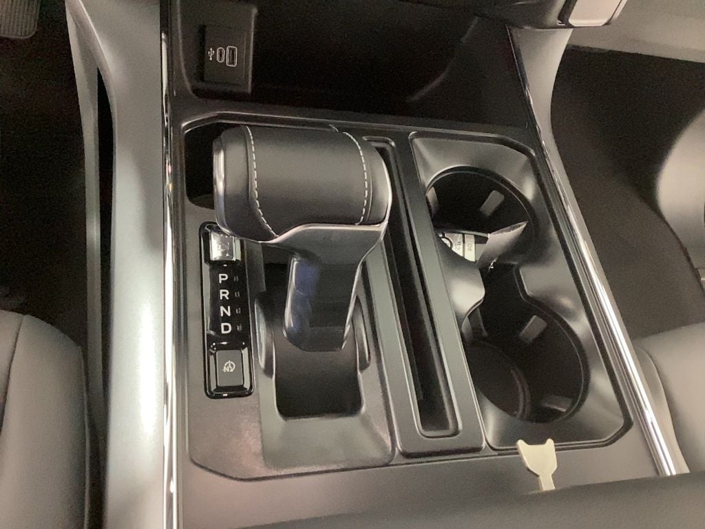 2025 Ford F-150 Lightning Flash™