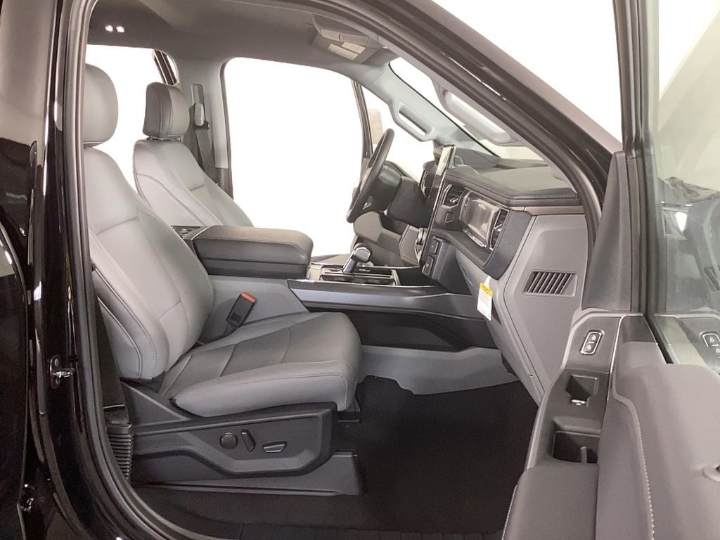 2025 Ford F-150 Lightning Flash™