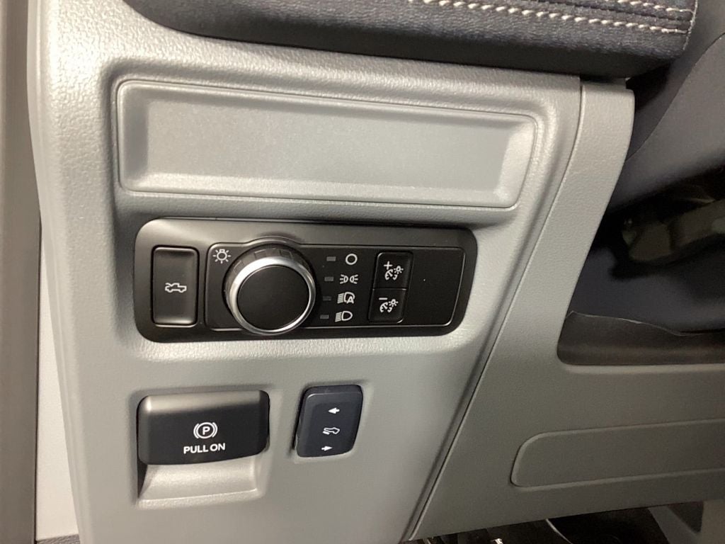 2025 Ford F-150 Lightning Flash™