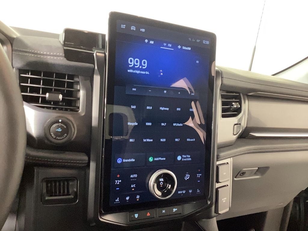 2025 Ford F-150 Lightning Flash™