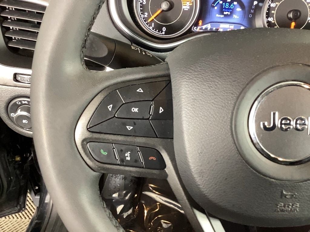 2022 Jeep Cherokee Trailhawk