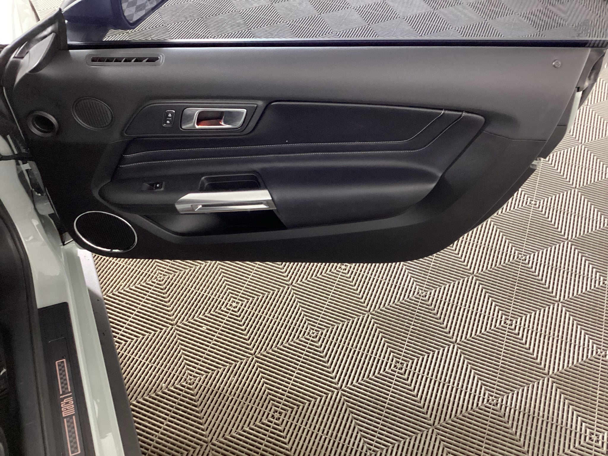 2021 Ford Mustang Mach 1