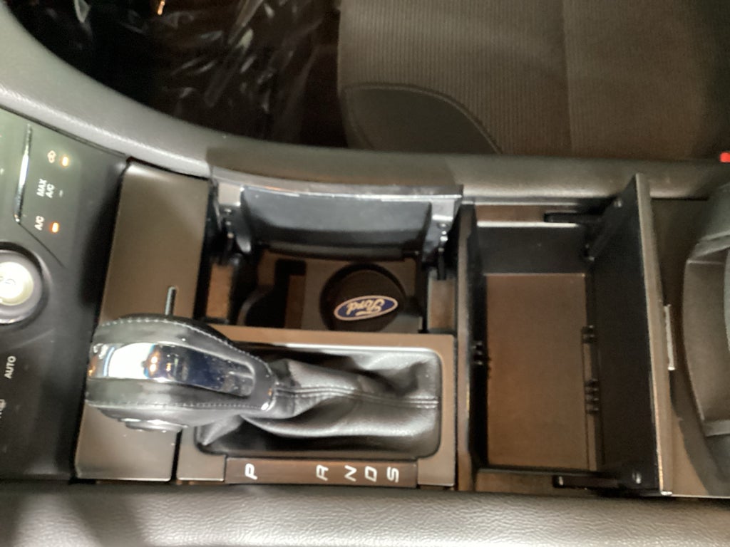 2017 Ford Taurus SEL