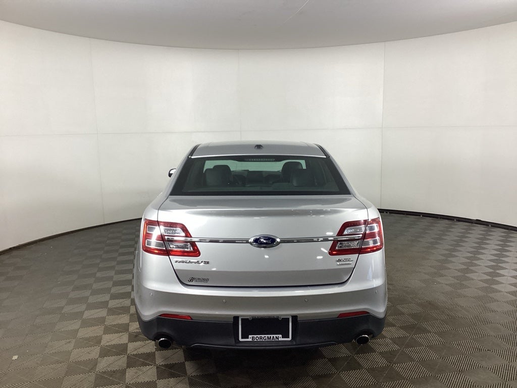 2015 Ford Taurus SEL