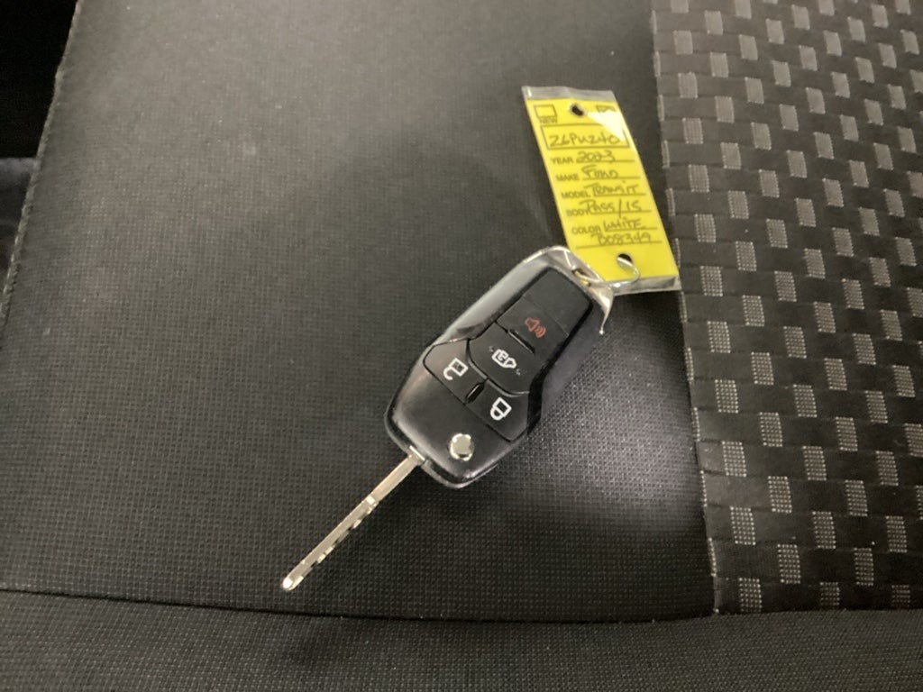 2023 Ford Transit Wagon XLT