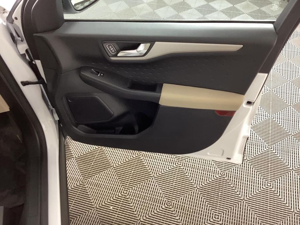 2020 Ford Escape Hybrid SE Sport Hybrid