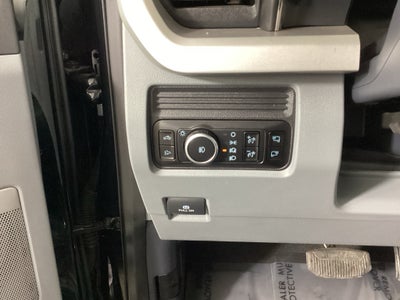 2025 Ford F-250 XLT