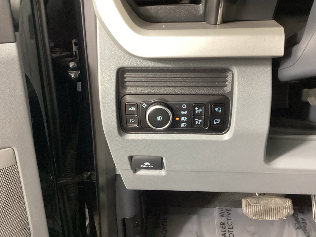 2025 Ford F-250 XLT