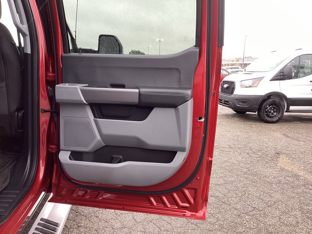 2024 Ford F-350 XLT