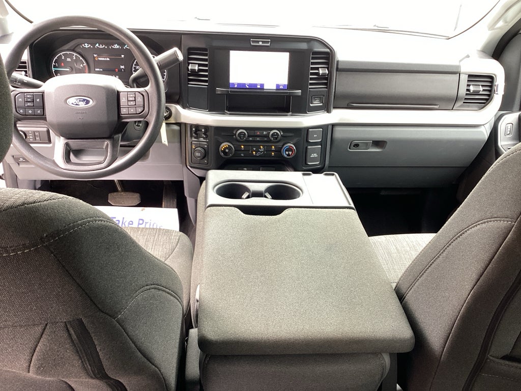 2026 Ford F-350 XLT