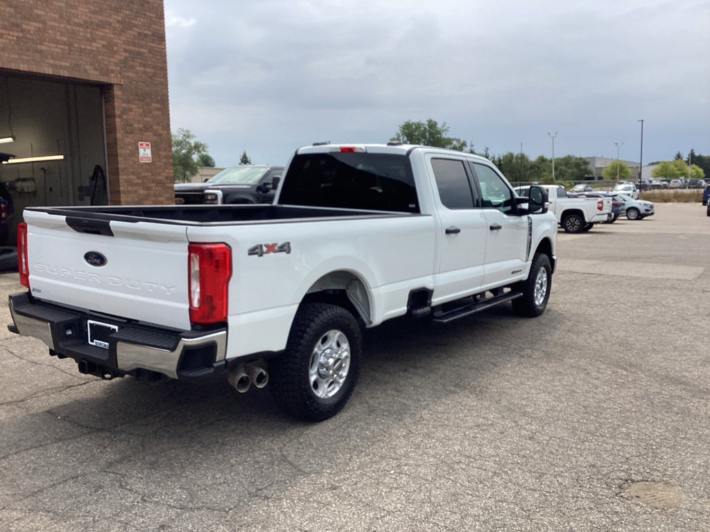 2026 Ford F-350 XLT