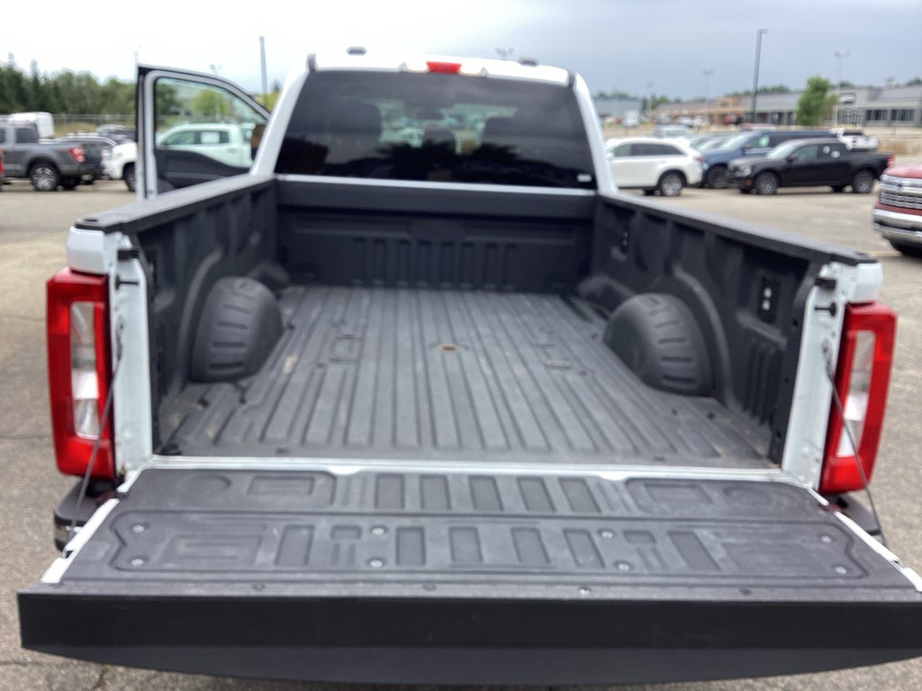 2026 Ford F-350 XLT